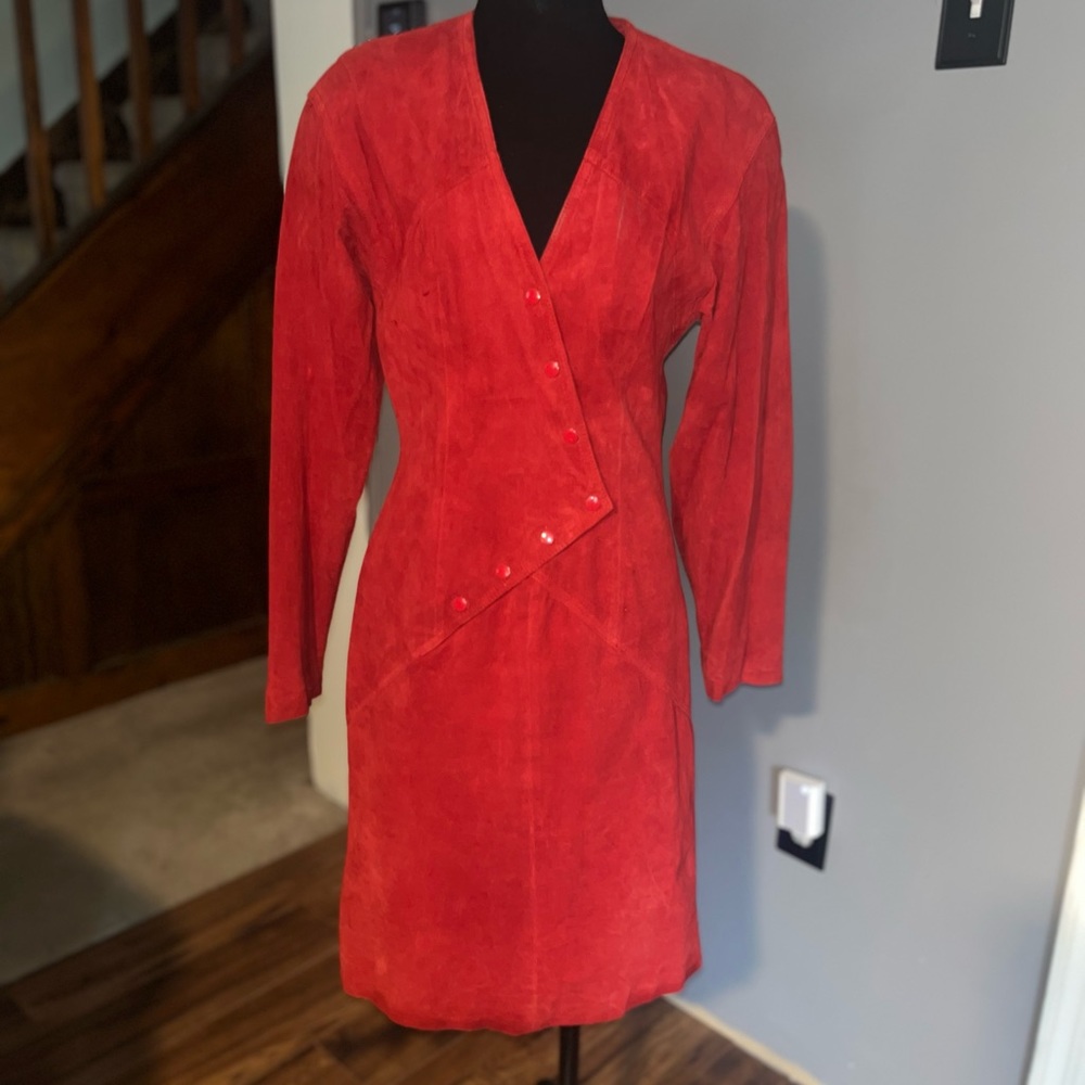 Berman’s VINTAGE red suede dress 100% leather.           (Says 10 fits like 4)